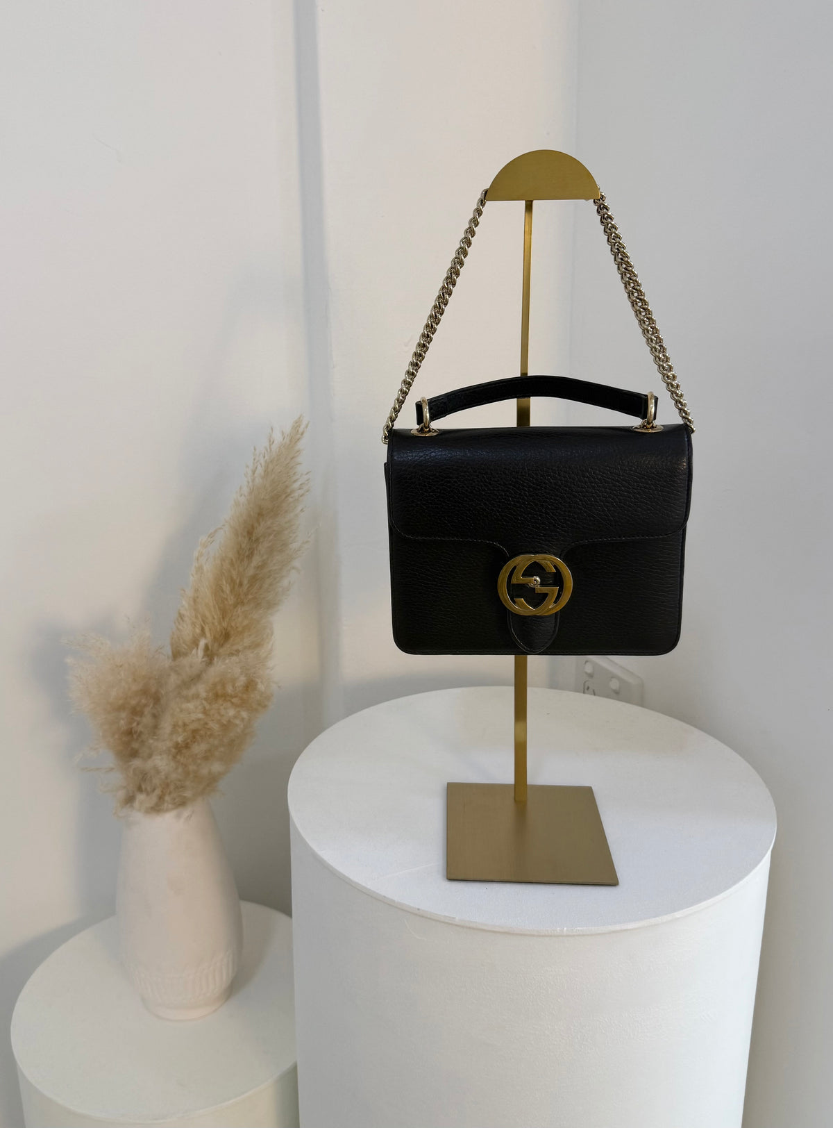 GUCCI Interlocking G Leather Chain