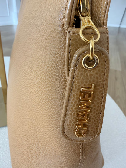 CHANEL Caviar Leather Chain Bag