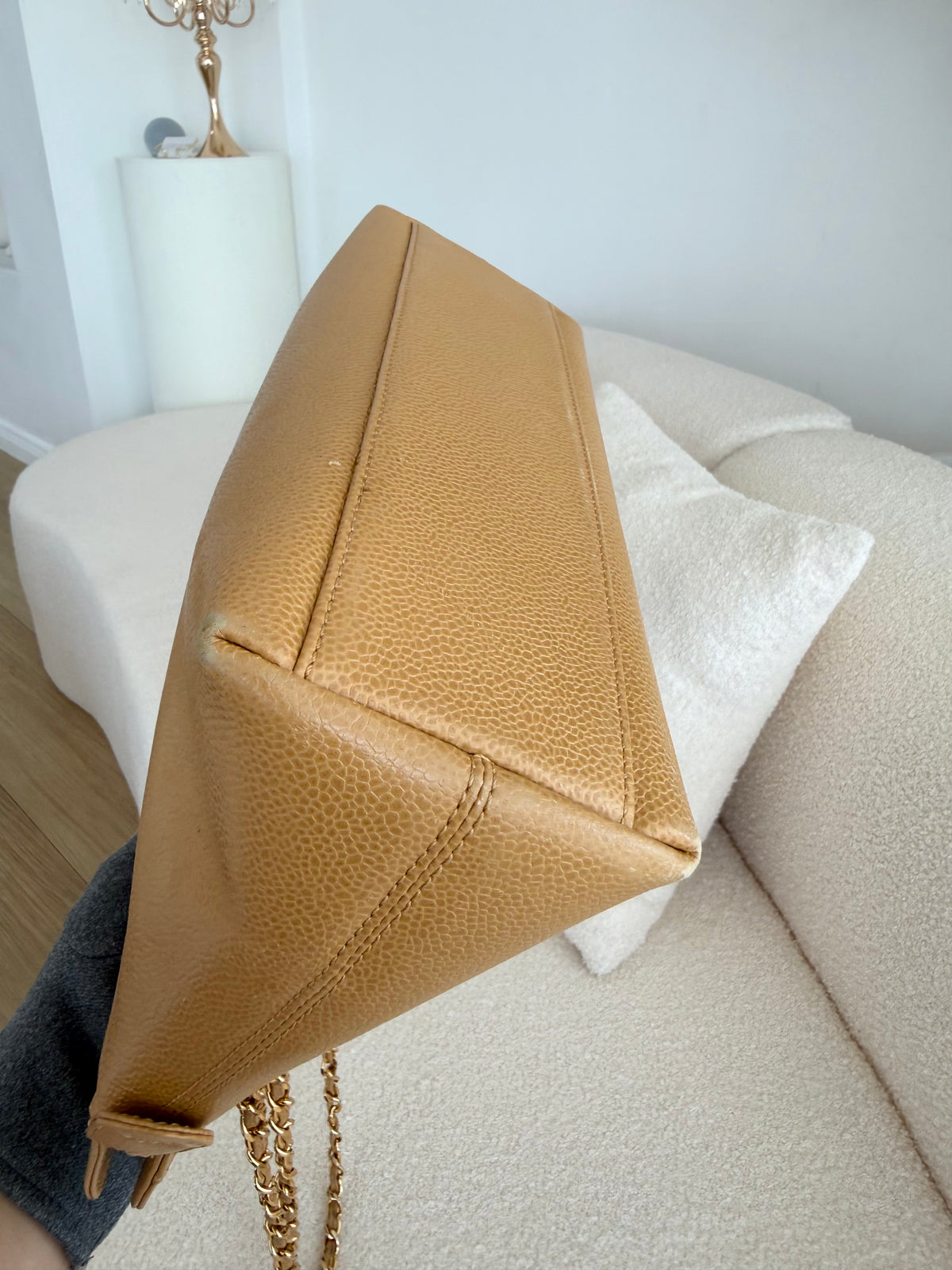 CHANEL Caviar Leather Chain Bag