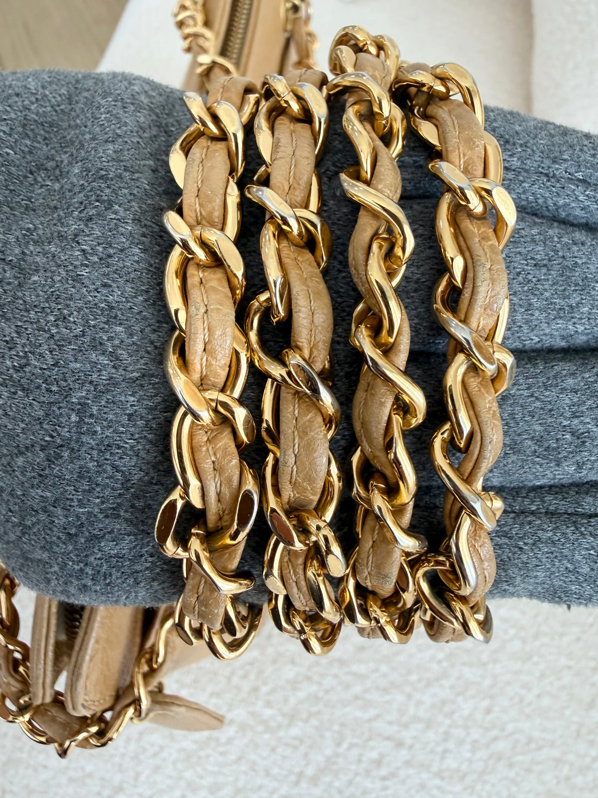 CHANEL Caviar Leather Chain Bag