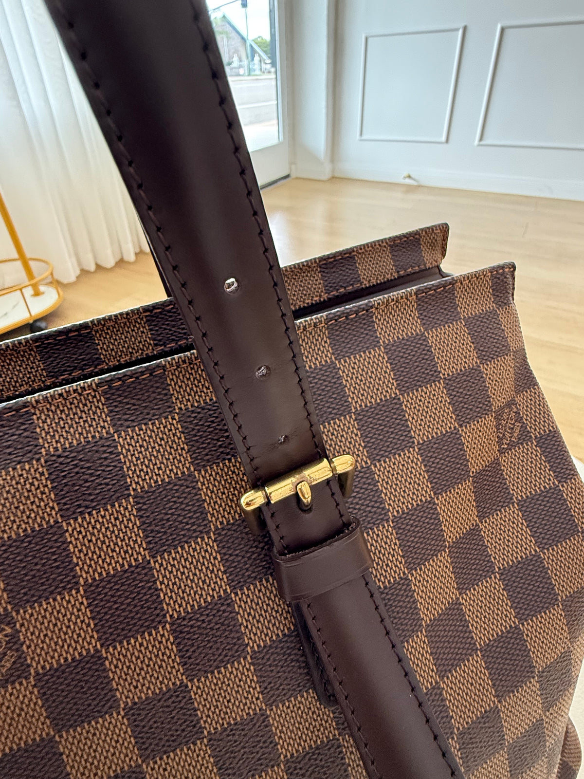 LOUIS VUITTON Chelsea Damier Ebene Bag